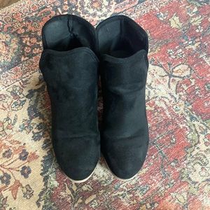 Seven7 soho boot. Sz 8